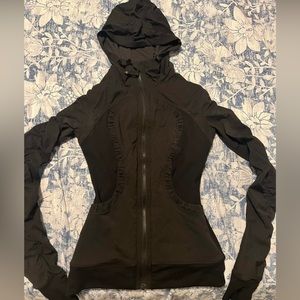 lulu jacket